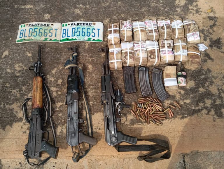 Kidnap Suspect Arrested After Lone Crash In Nasarawa, Rifles And N6.9M Recovered